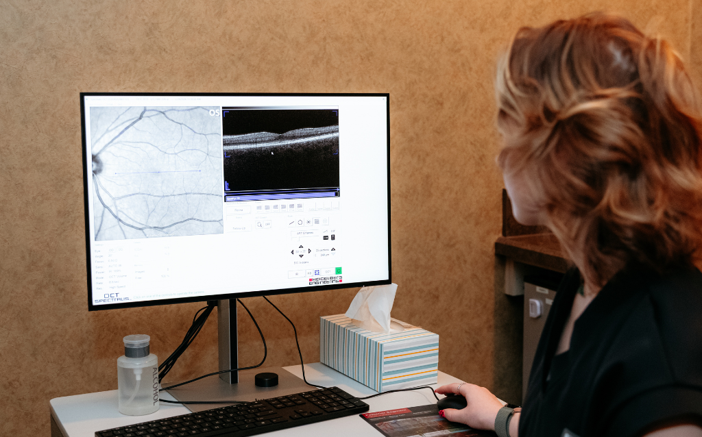 Optical Coherence Tomography (OCT)